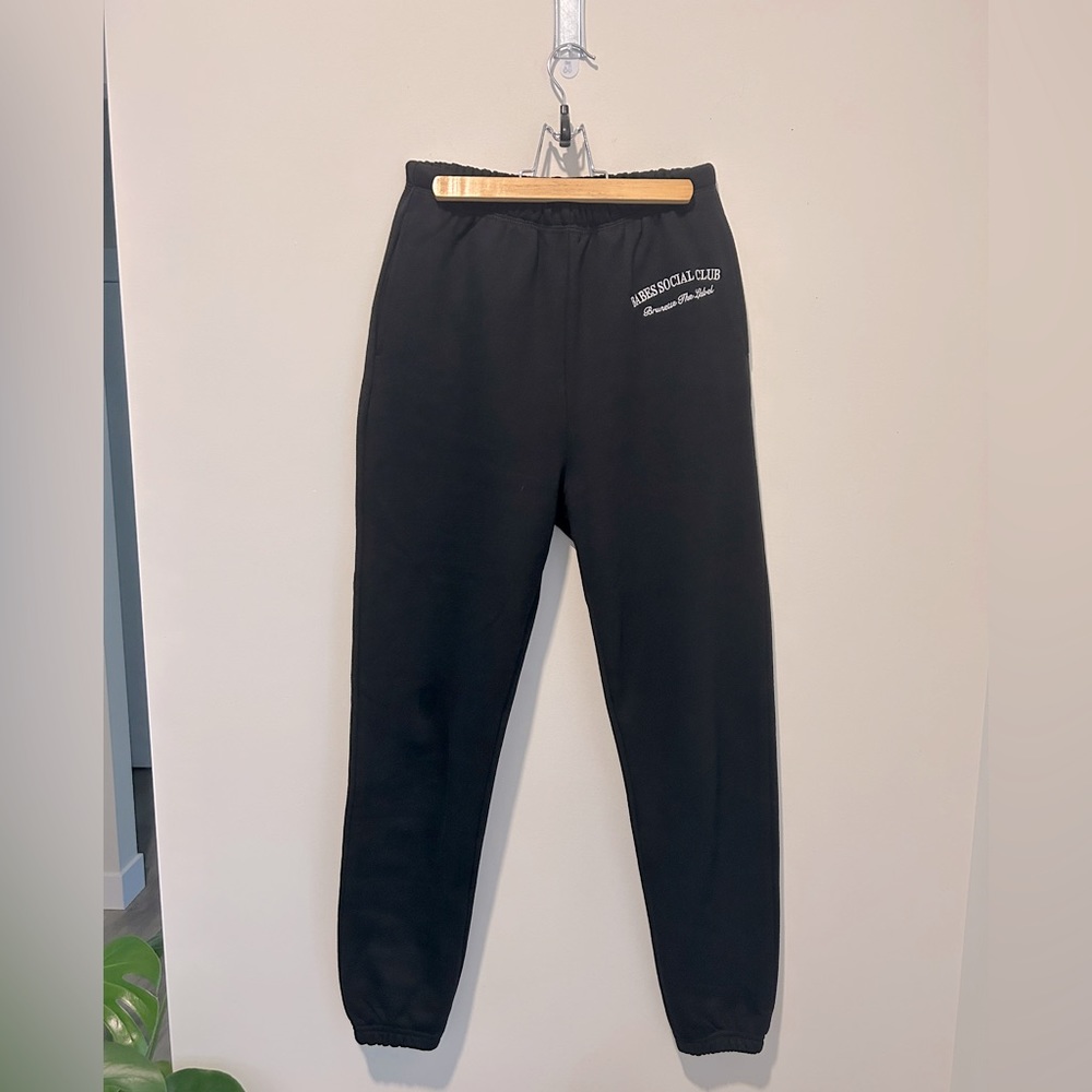 “The Babes Social Club" BRUNETTE THE LABEL Best Friend Jogger - Black size XS/S - Picture 2 of 9